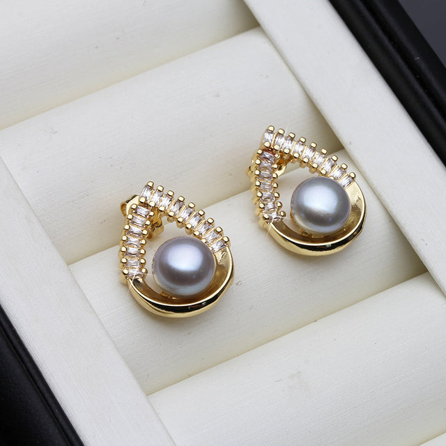 Genuine Freshwater Pearl Statement Teardrop Earrings in Gold-4